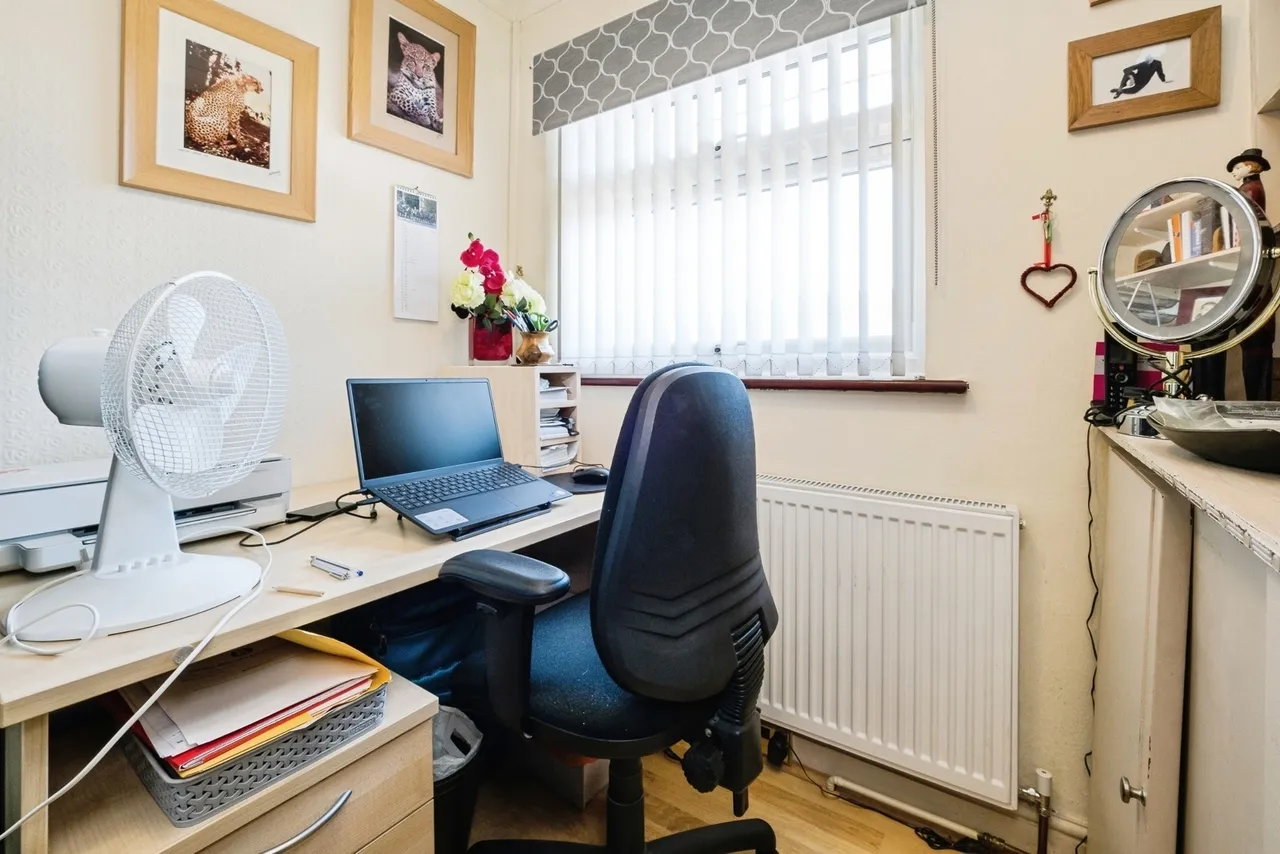 Nelson Road, Rainham, RM13, photo 9