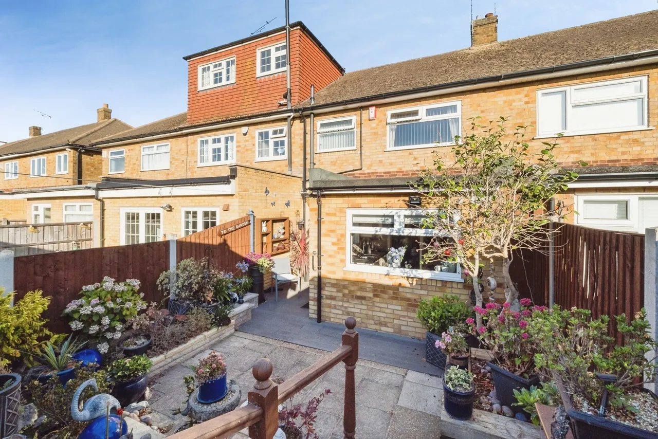 Nelson Road, Rainham, RM13, photo 14
