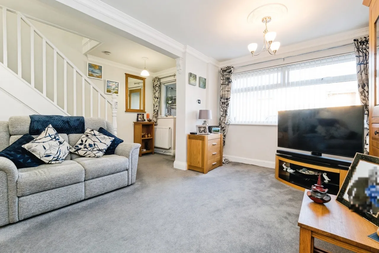 Nelson Road, Rainham, RM13, photo 16