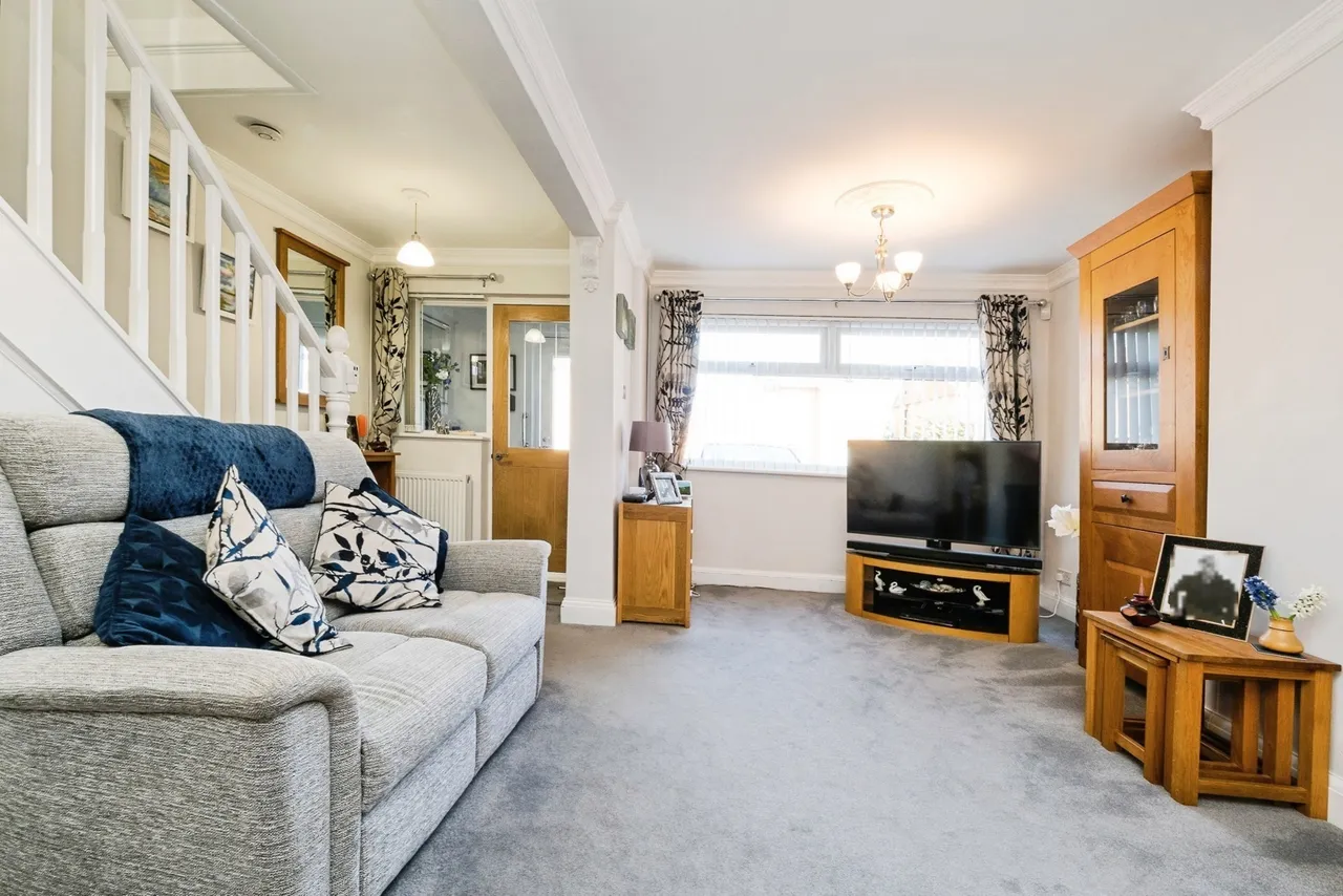 Nelson Road, Rainham, RM13, photo 23