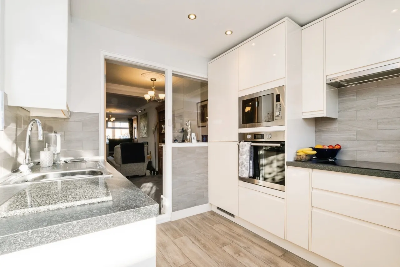 Nelson Road, Rainham, RM13, photo 12