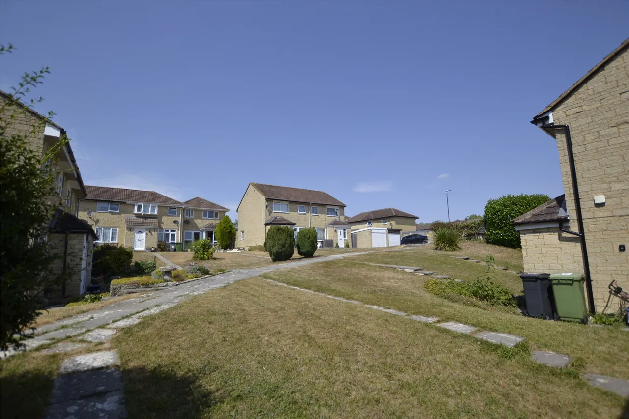 Stratton Heights, Cirencester, GL7 2RN, photo 13