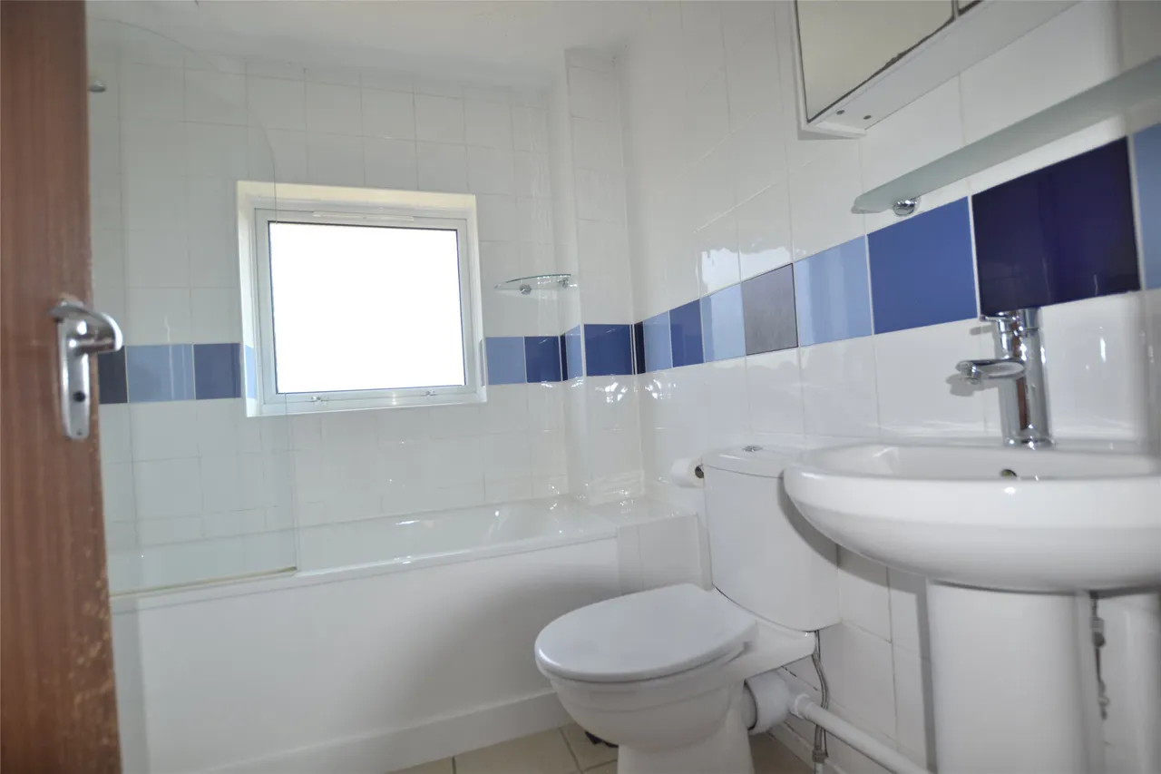 Stratton Heights, Cirencester, GL7 2RN, photo 10