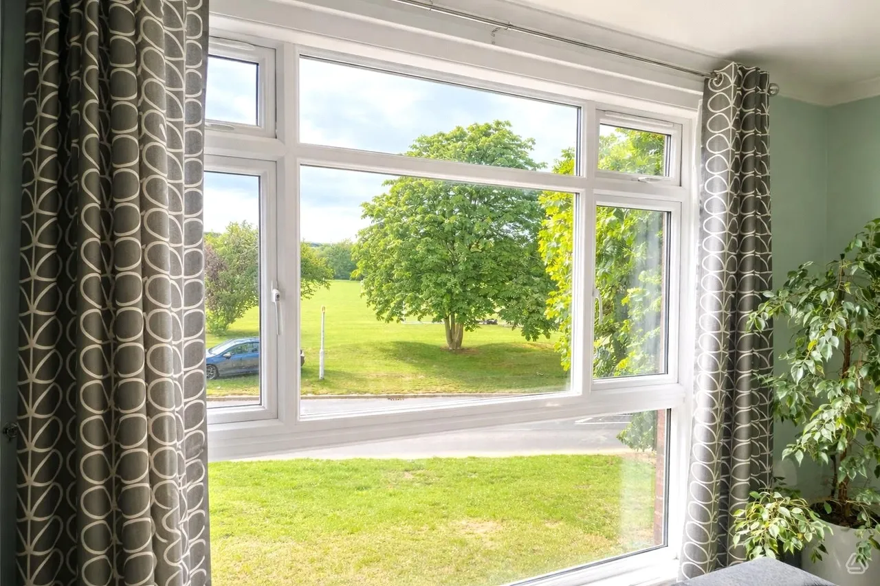 Deepdale, Bracknell, Berkshire, RG12 7SL, photo 3