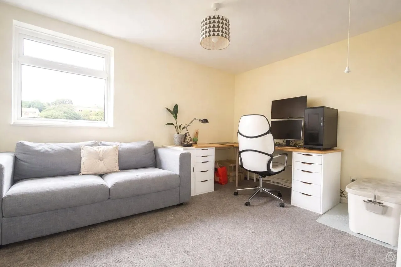 Deepdale, Bracknell, Berkshire, RG12 7SL, photo 5