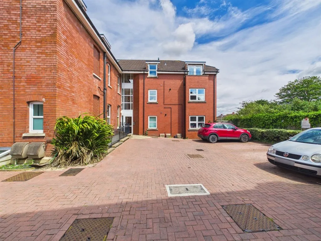 Flat 1, 29, Plough House, Bedminster Down Road, Bedminster, Bristol, BS13 7AB, photo 9