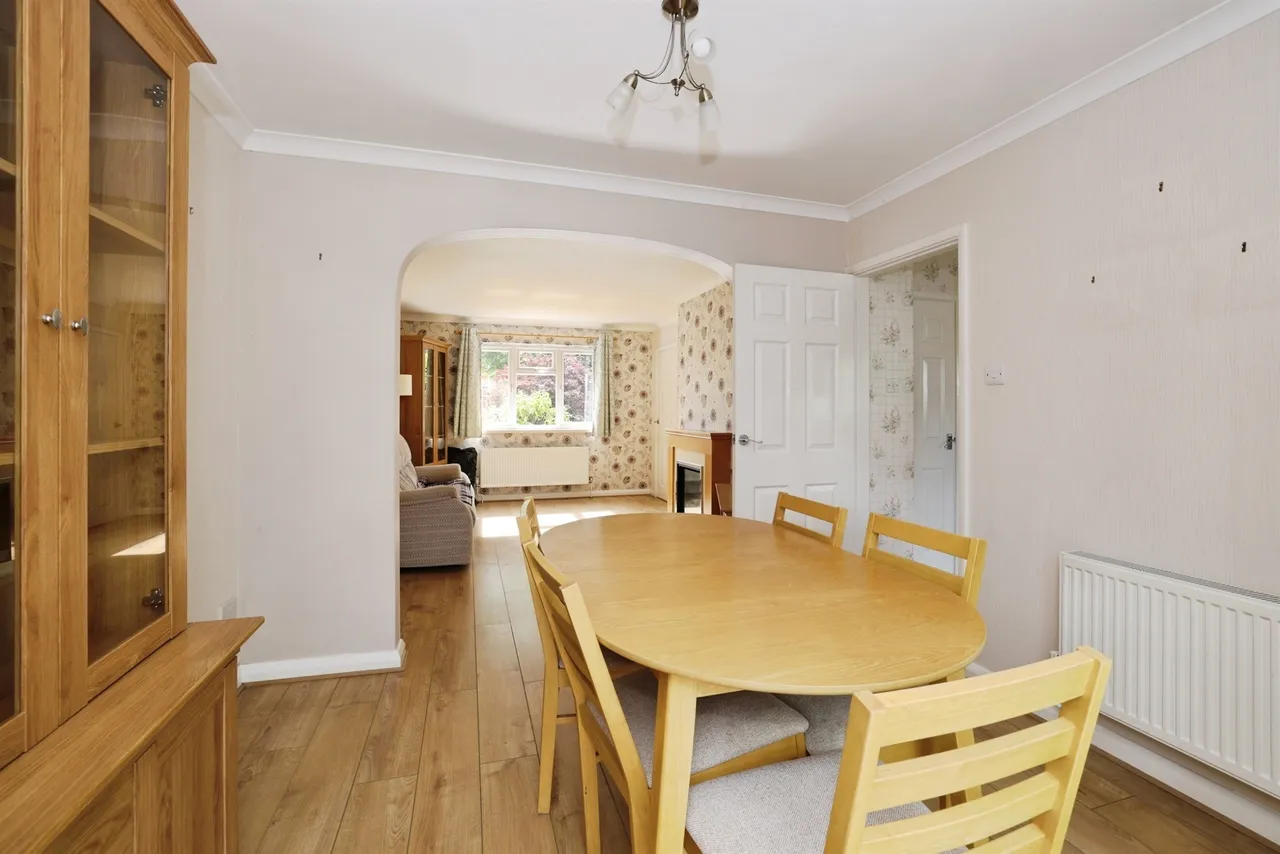 Ebor Paddock, Calne, SN11, photo 5