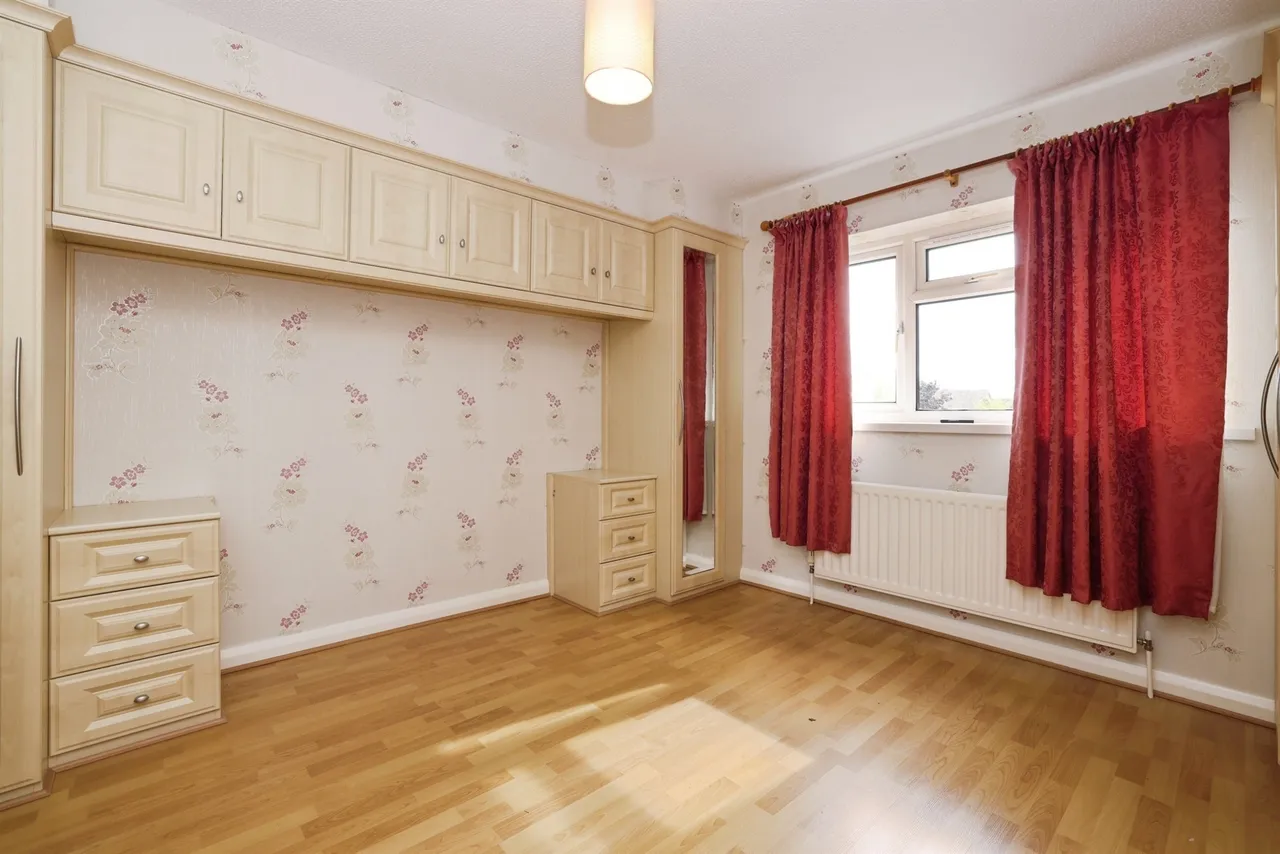 Ebor Paddock, Calne, SN11, photo 11