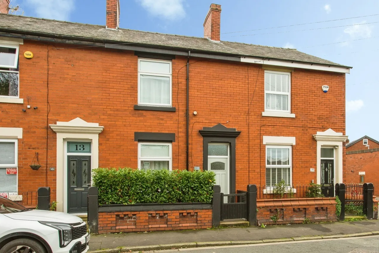 Cowling Lane, Leyland, PR25, photo 21