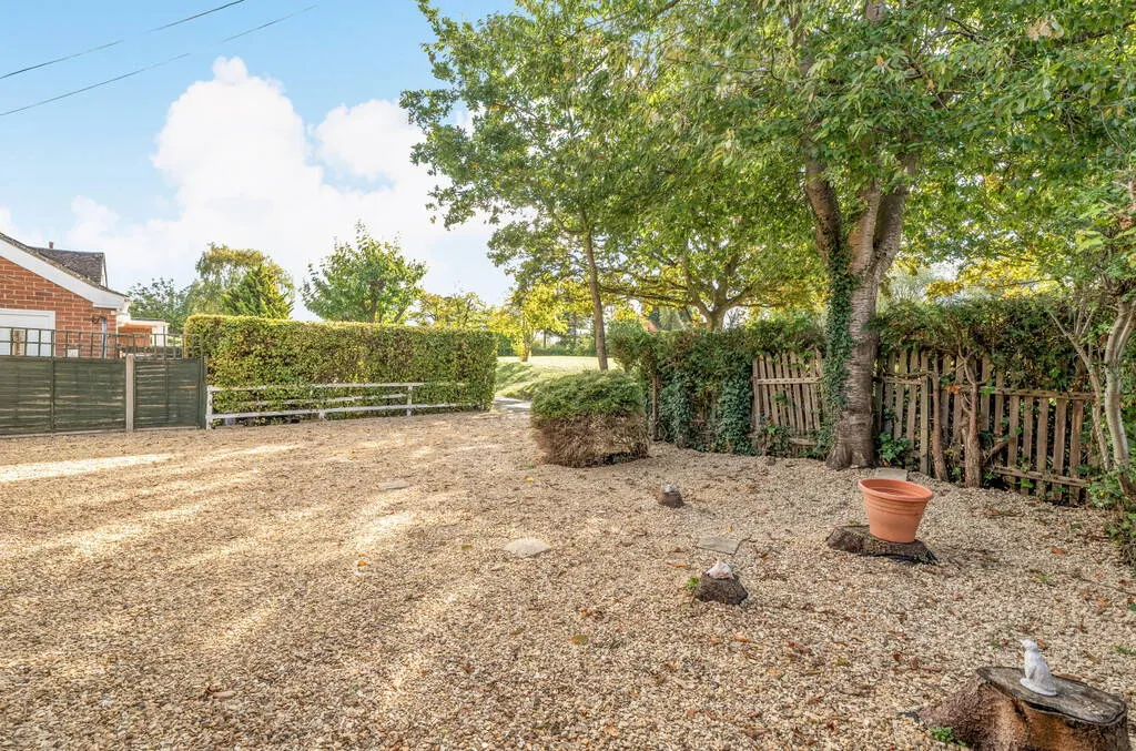 The Green, Broadwell, CV23, photo 15