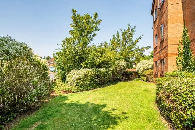 Parklands, Banbury, OX16, photo 14