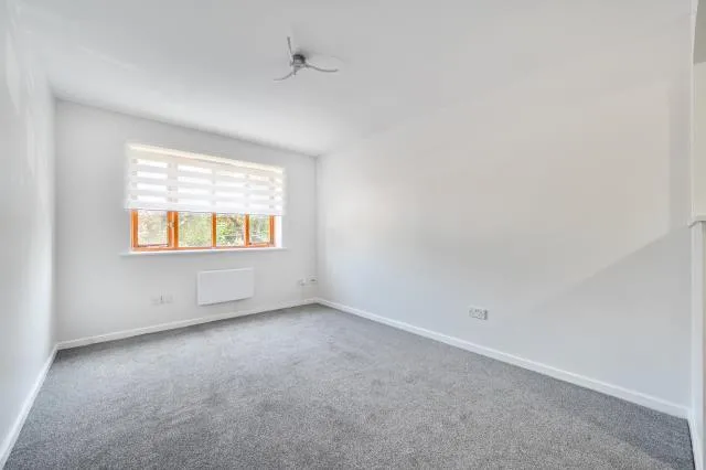 Parklands, Banbury, OX16, photo 12