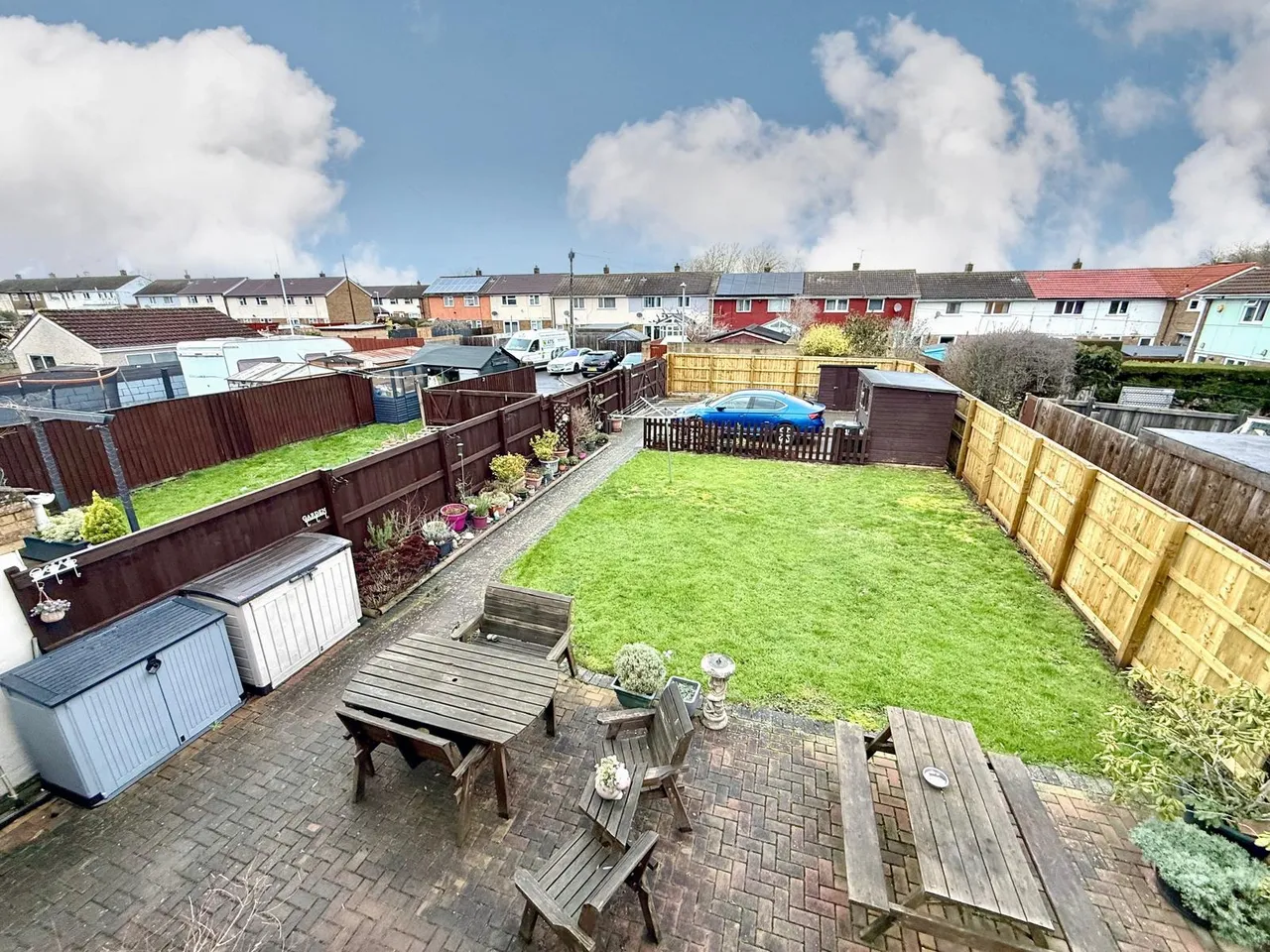 3 bed house for sale — Oldlands Walk, Swindon, Wiltshire, SN3 2BG