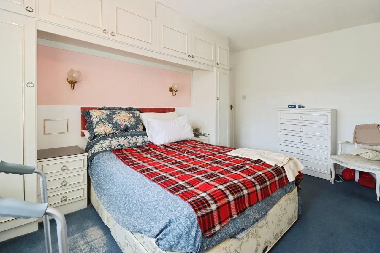 Guinea Lane, Bristol, BS16, photo 13