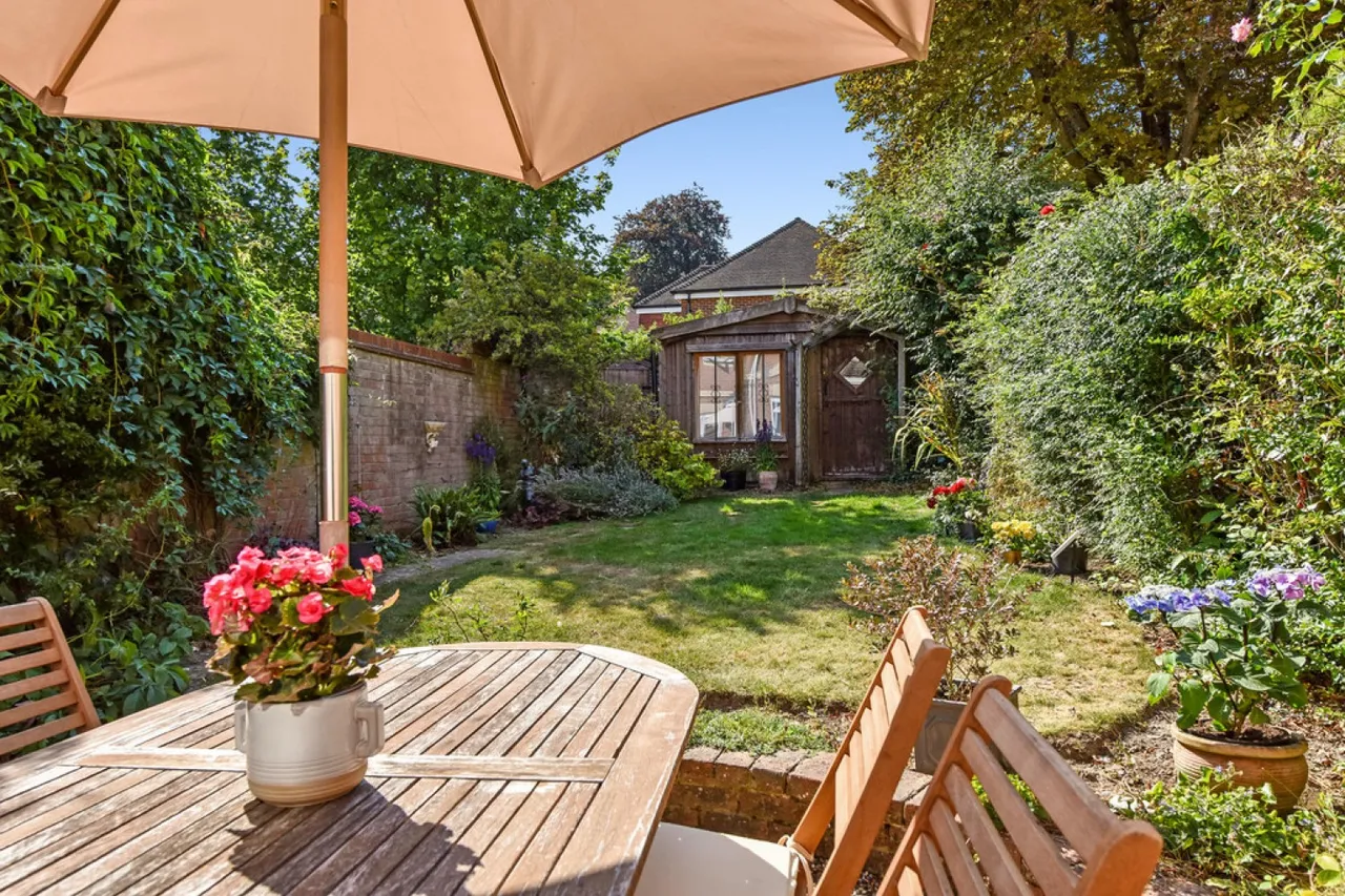 Wentworth Grange, St Cross, SO22, photo 4
