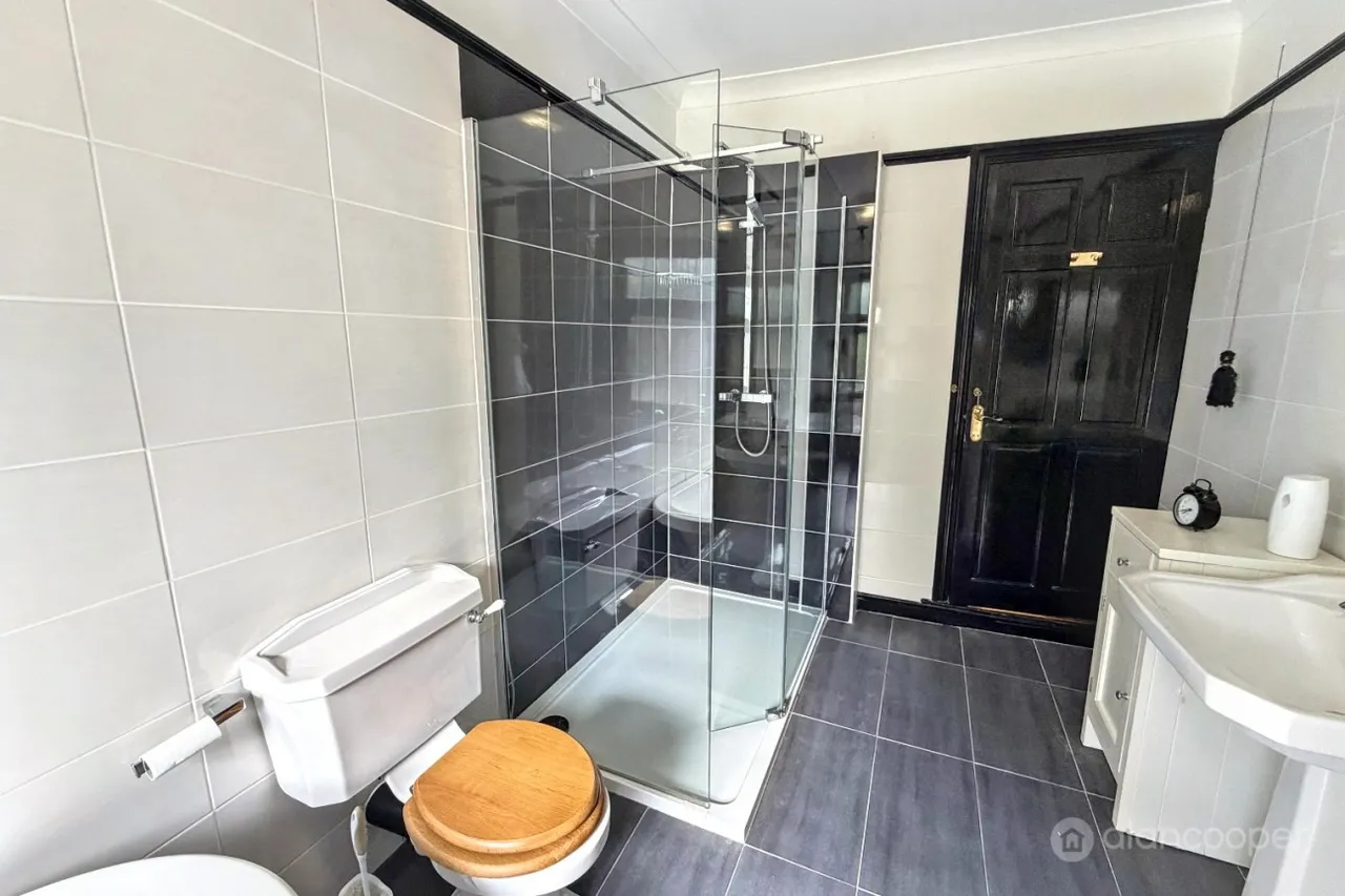 Earls Road, Nuneaton, CV11, photo 14