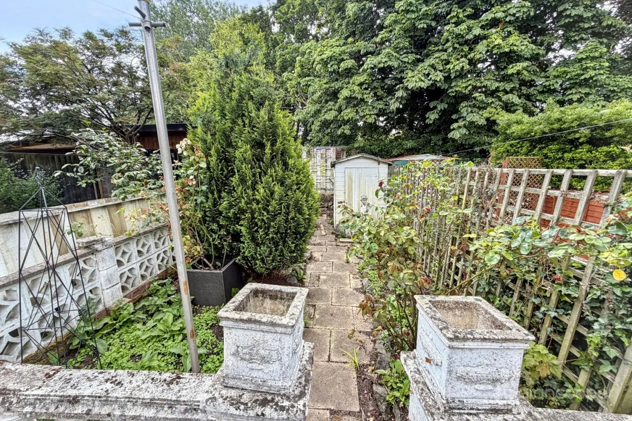 Earls Road, Nuneaton, CV11, photo 16