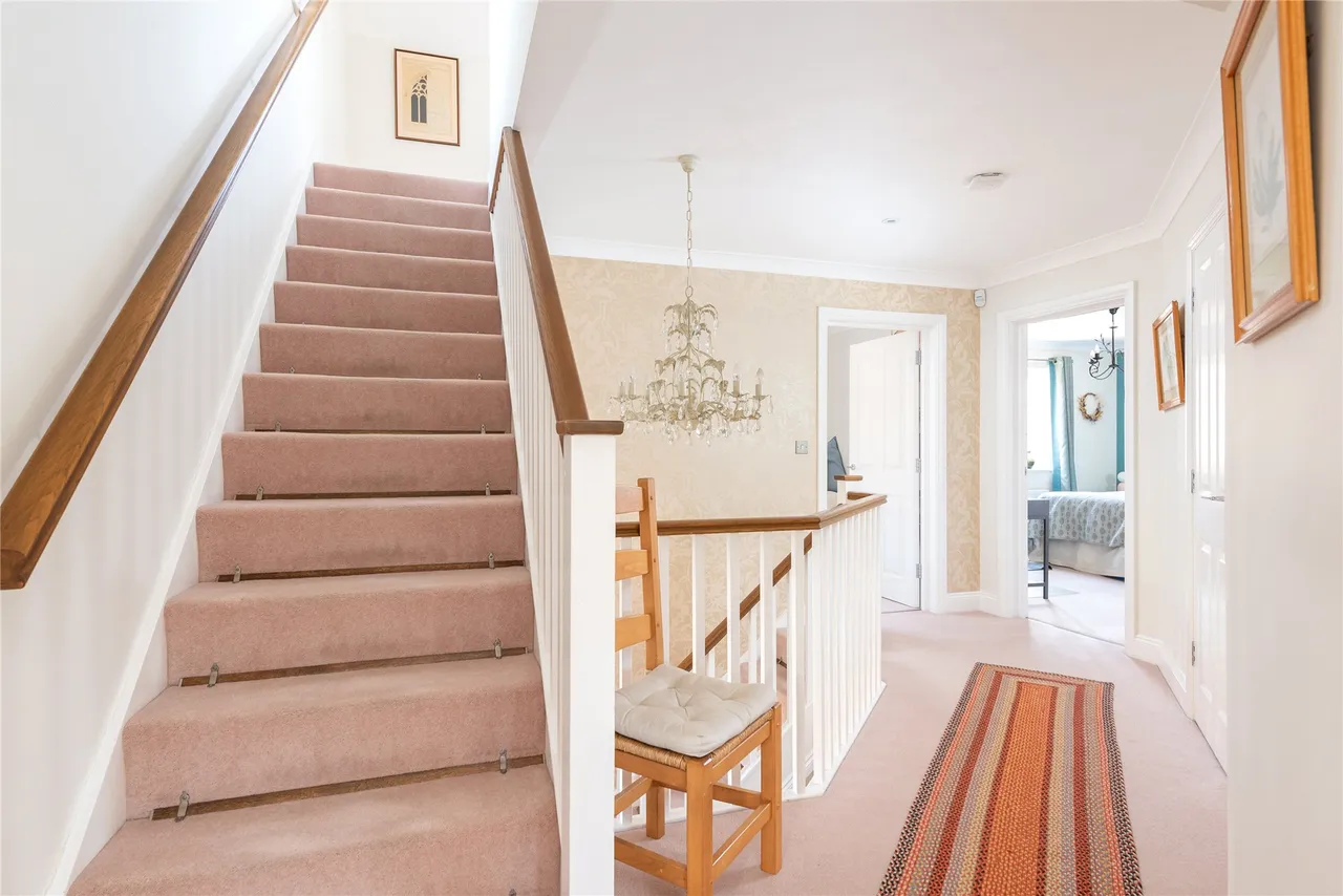 Cuckoo Hill Rise, Hanslope, MK19, photo 9