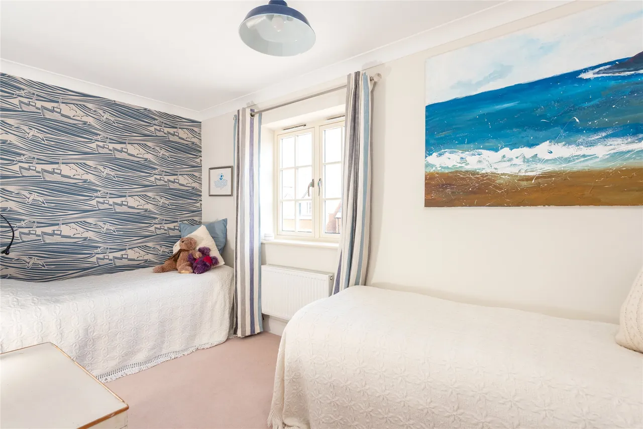 Cuckoo Hill Rise, Hanslope, MK19, photo 16