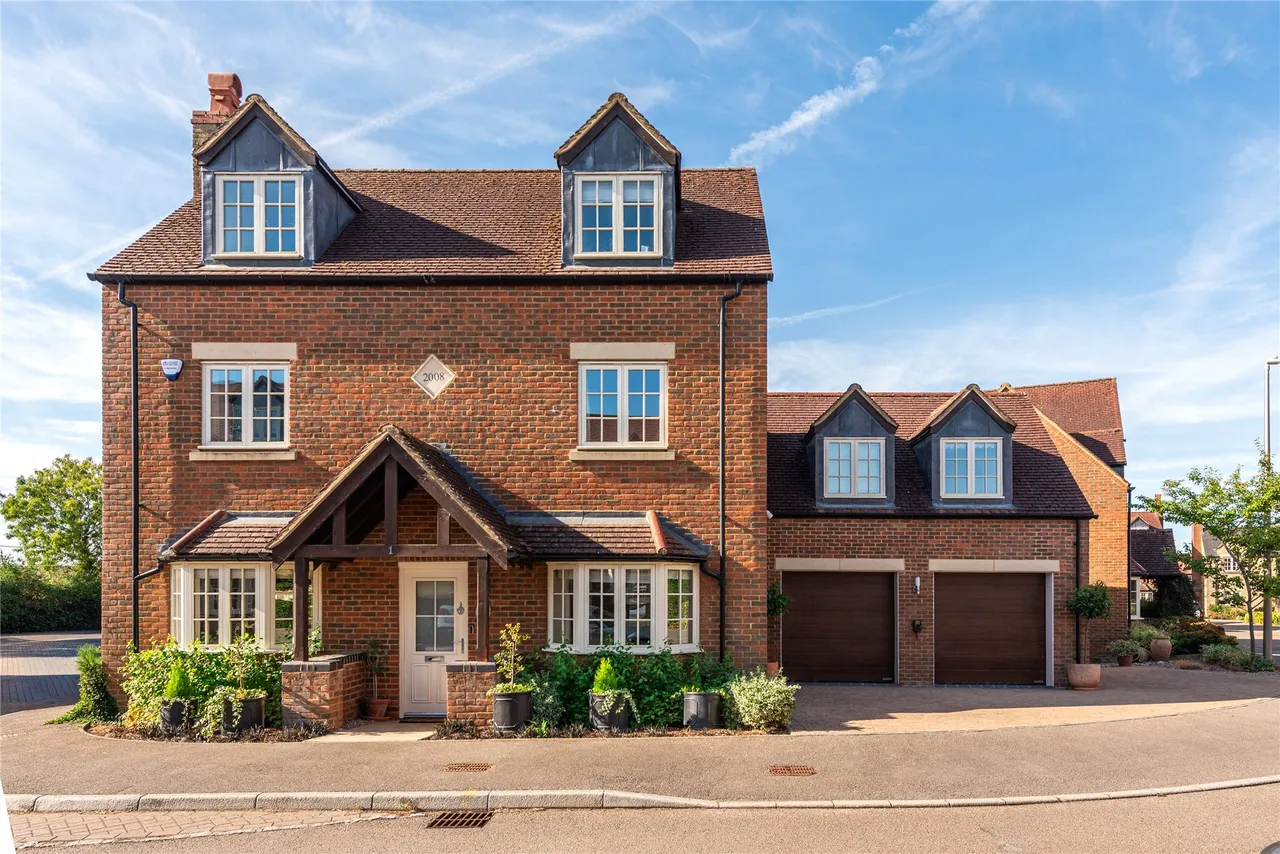 5 bed property for sale, Cuckoo Hill Rise, Hanslope, MK19