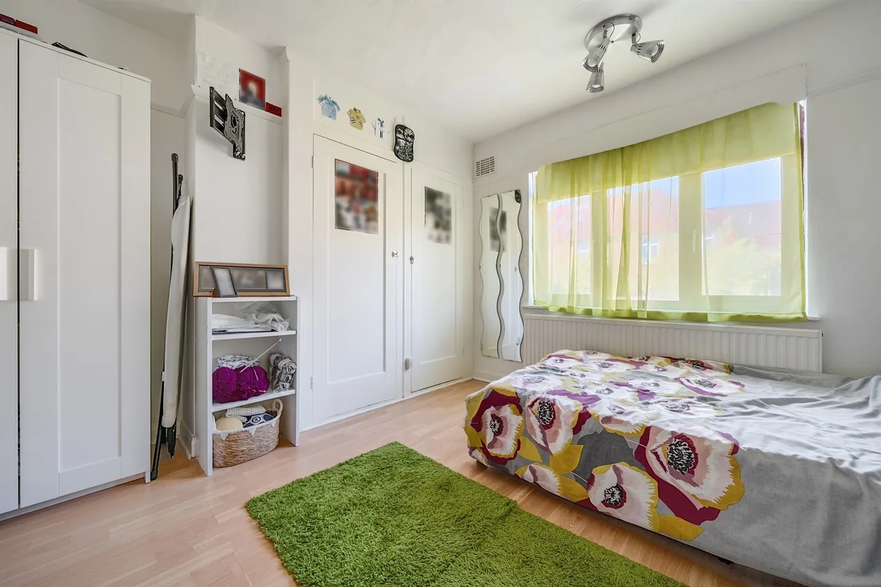 Brodie Road, Enfield, EN2, photo 8