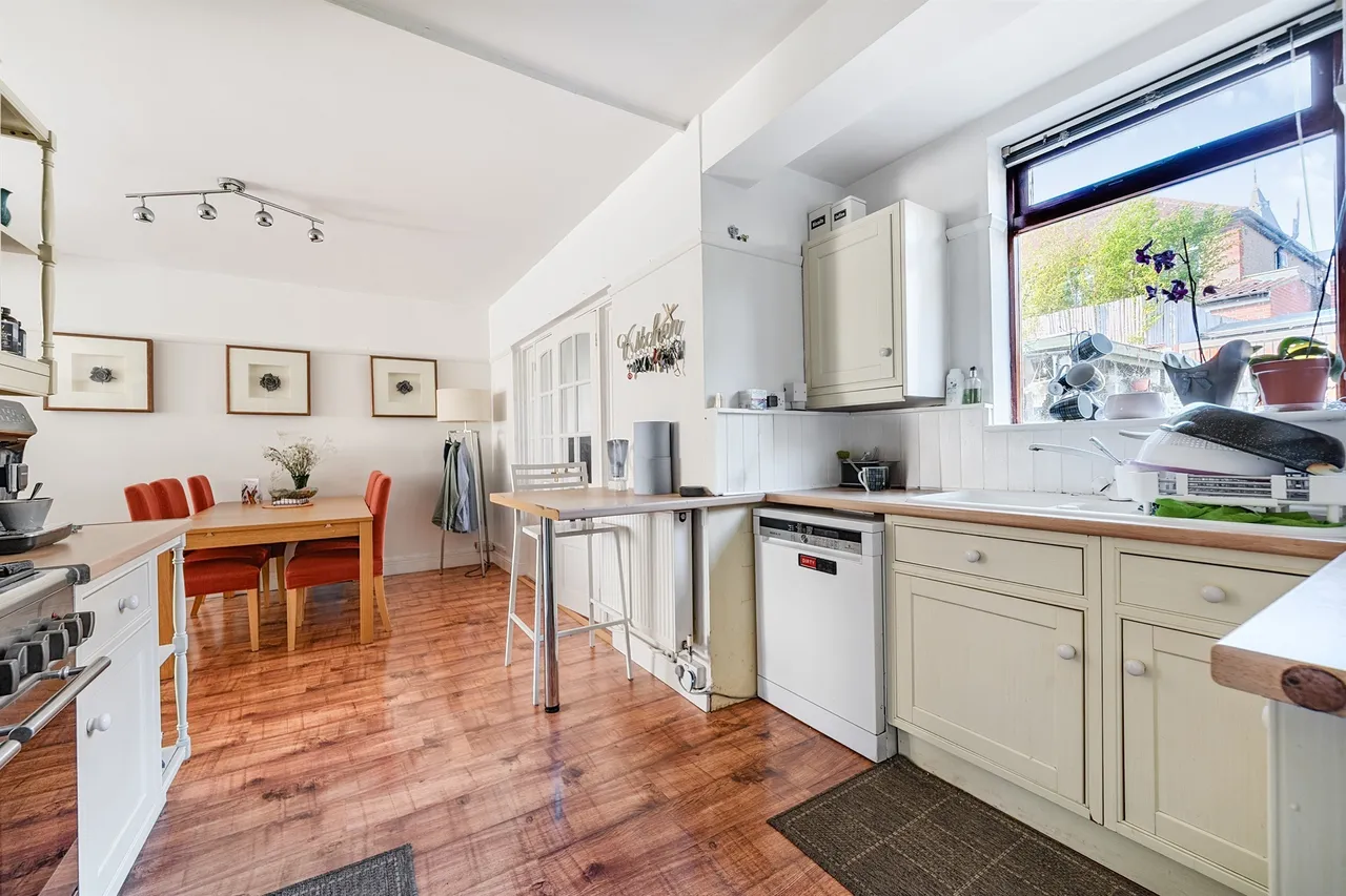 Brodie Road, Enfield, EN2, photo 5