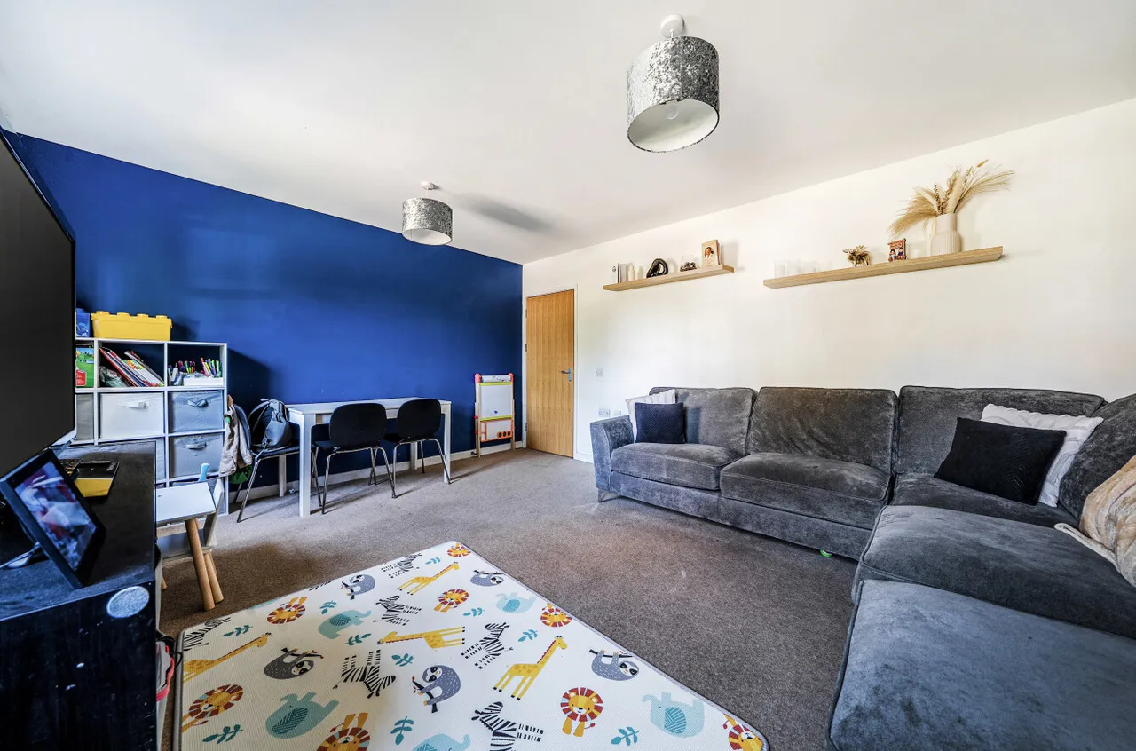 Reris Grange Close, Milford, GU8, photo 6