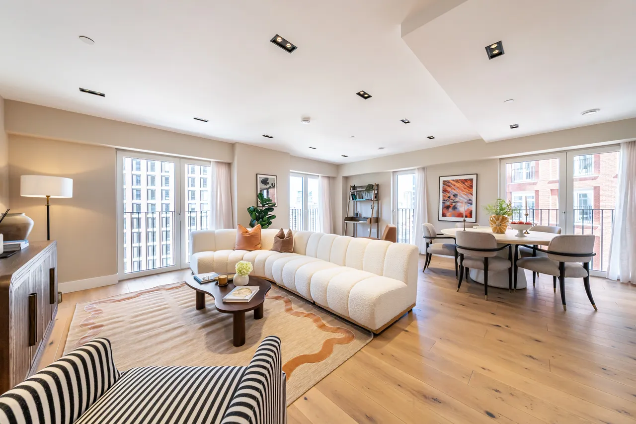 3 bed flat for sale, Exchange Gardens, London, SW8