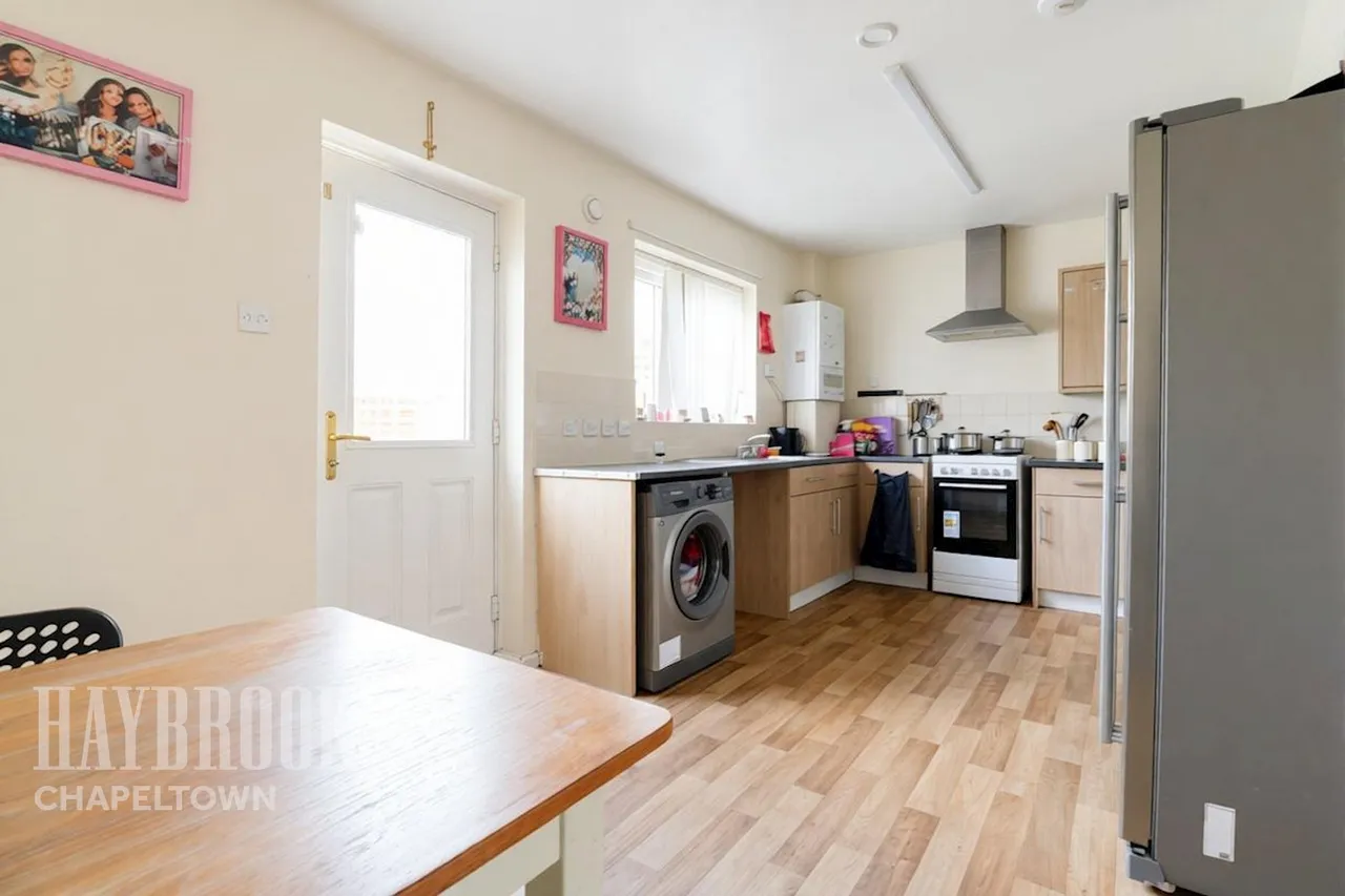 Bowfield Road, Sheffield, photo 5