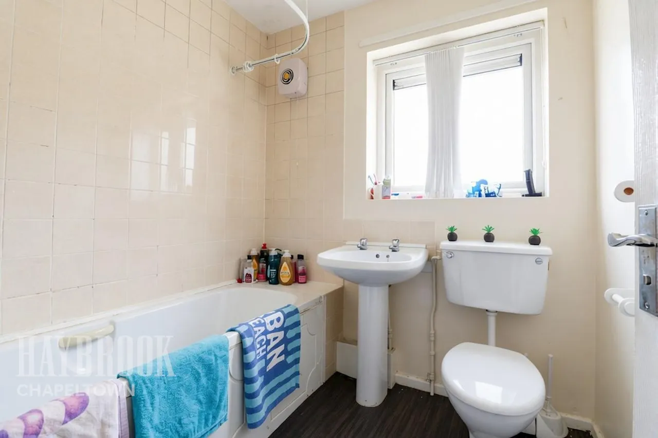 Bowfield Road, Sheffield, photo 13