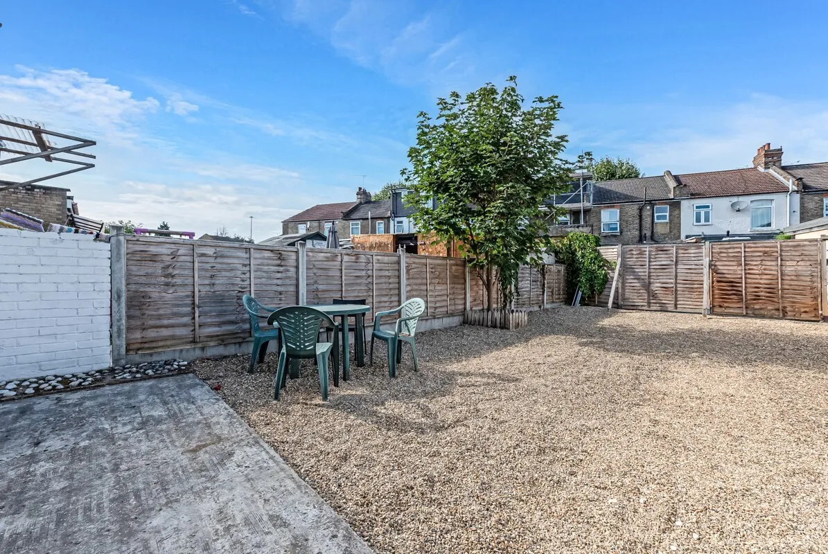 Southend Road, East Ham, E6, photo 15