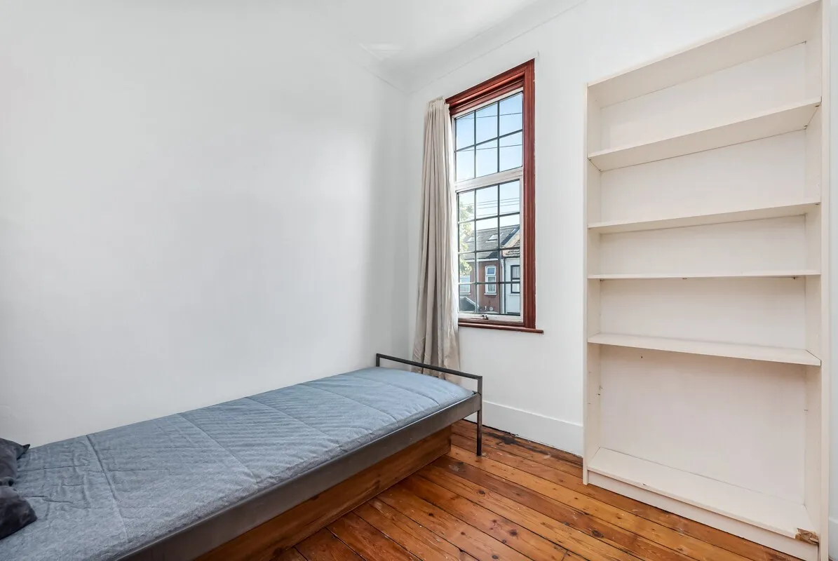 Southend Road, East Ham, E6, photo 11