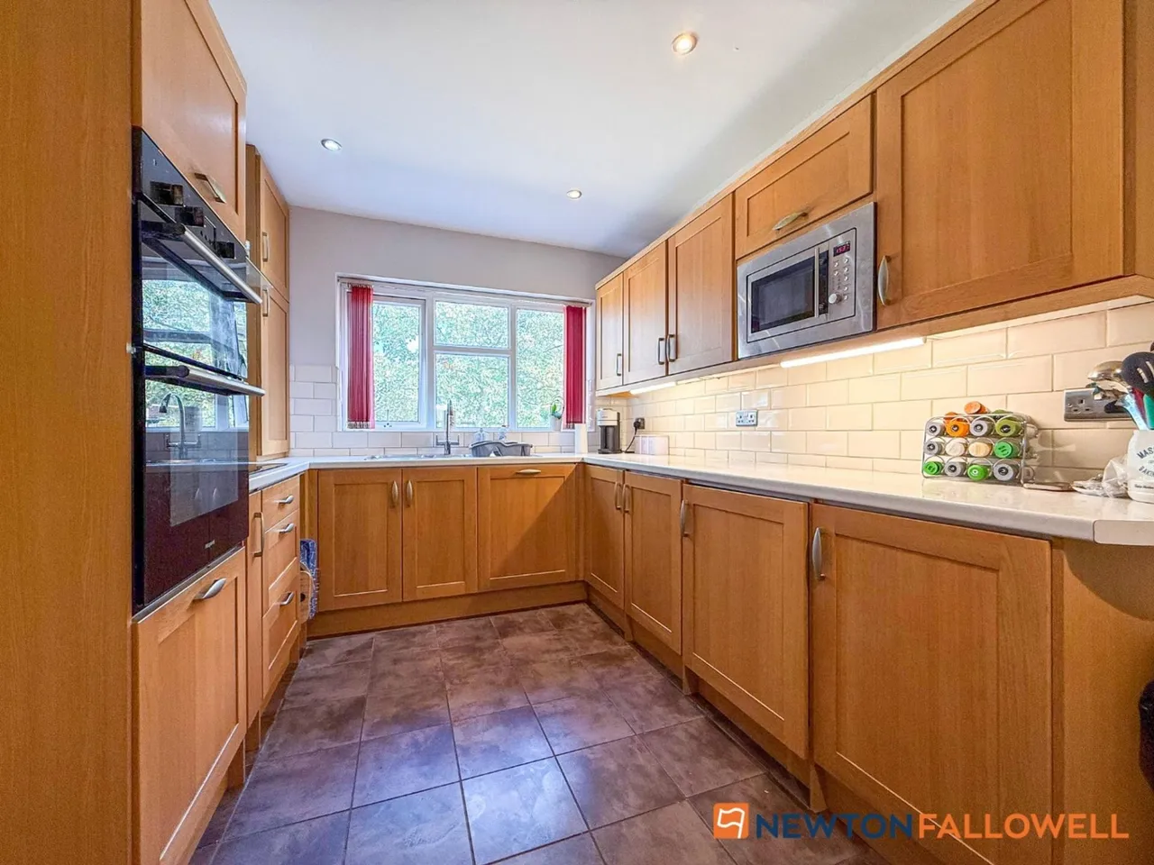 Beacon Heights, Newark, NG24, photo 13