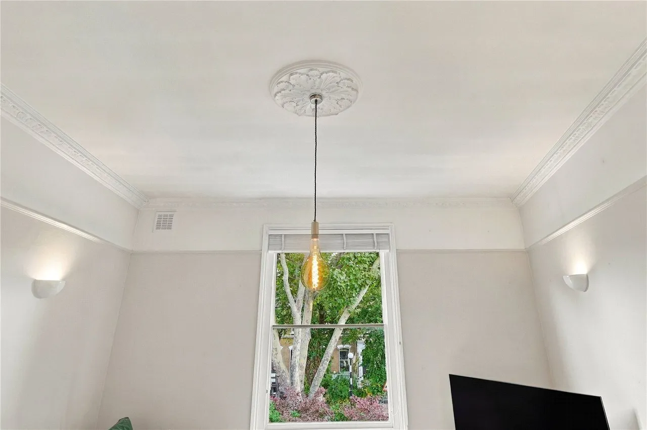 Cazenove Road, London, N16, photo 10