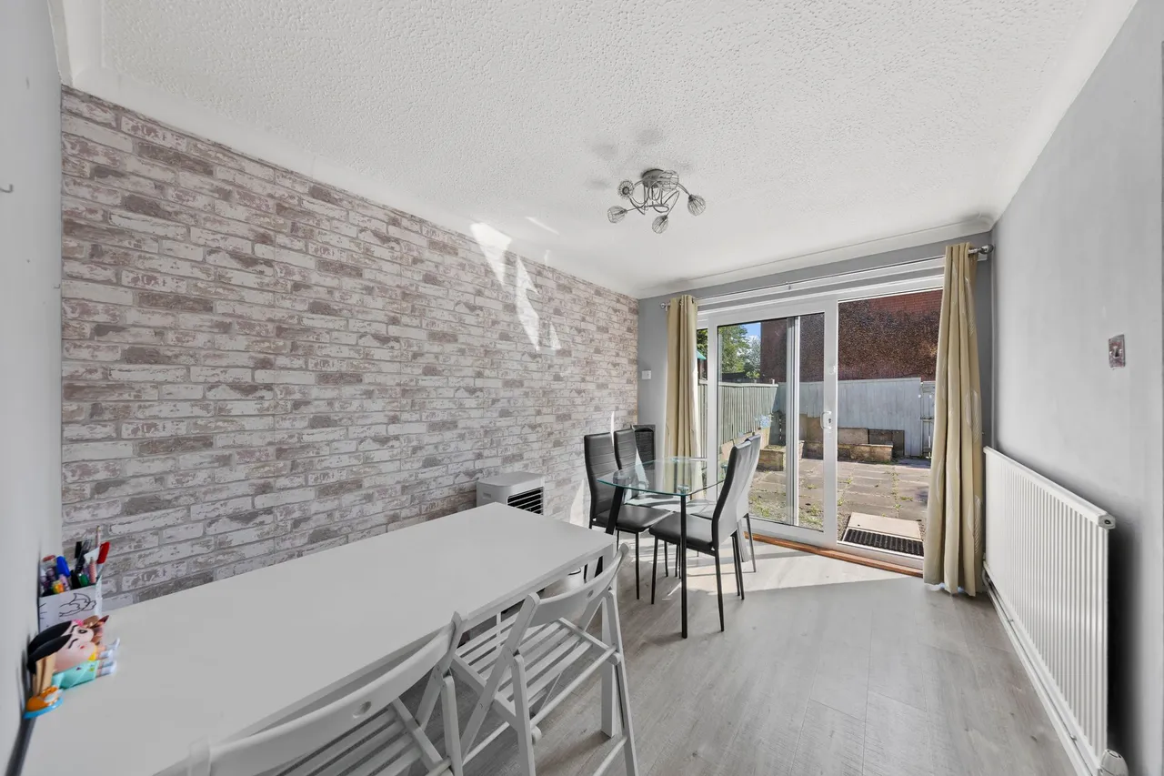 Oxmead Close, Padgate, Warrington, Warrington, WA2 0QA, photo 11