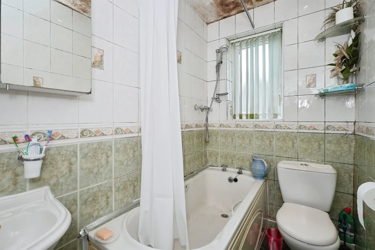 Norwood Road, Birkby, HD2, photo 9