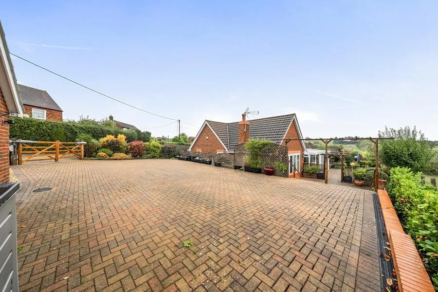 Stoney Lane, Ashmore Green, RG18, photo 24