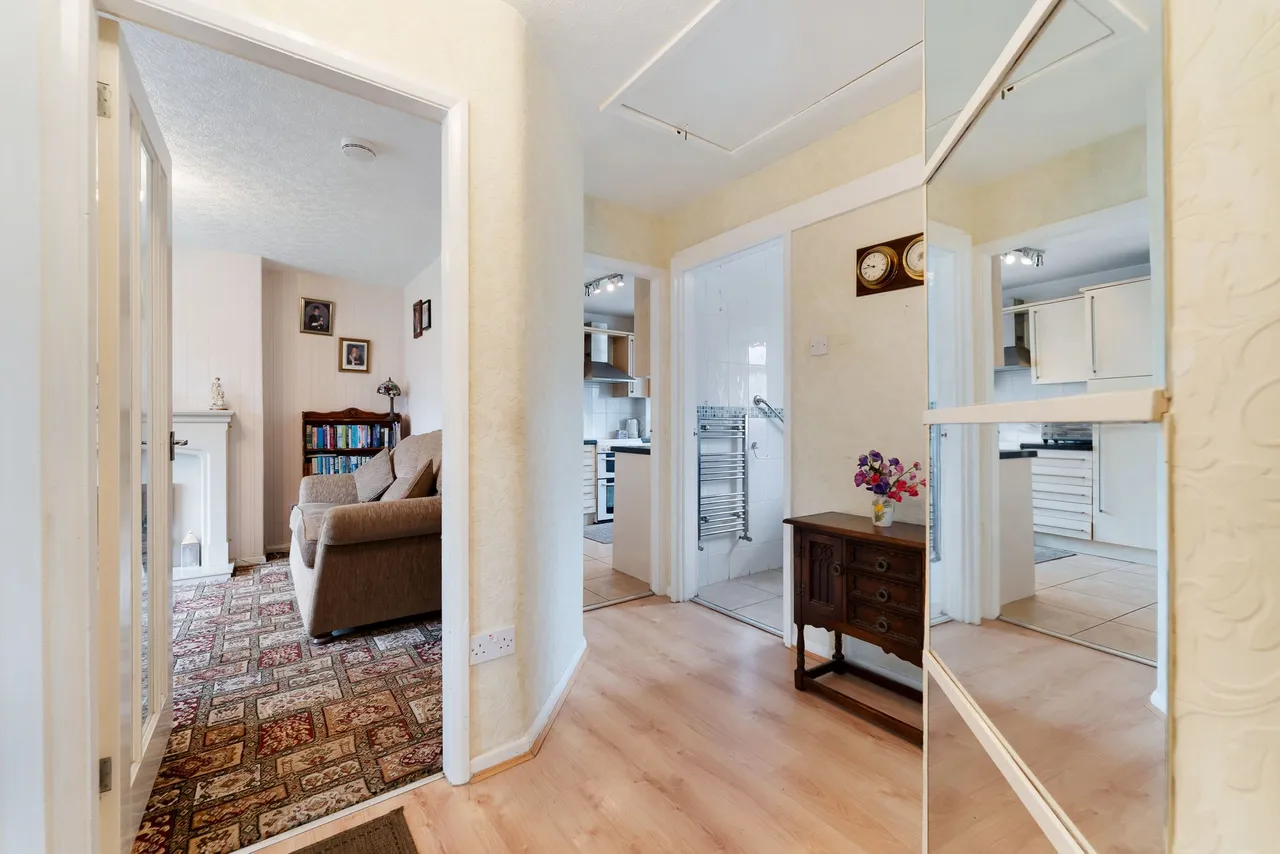 Cleveleys Avenue, Widnes, WA8 3HY, photo 7