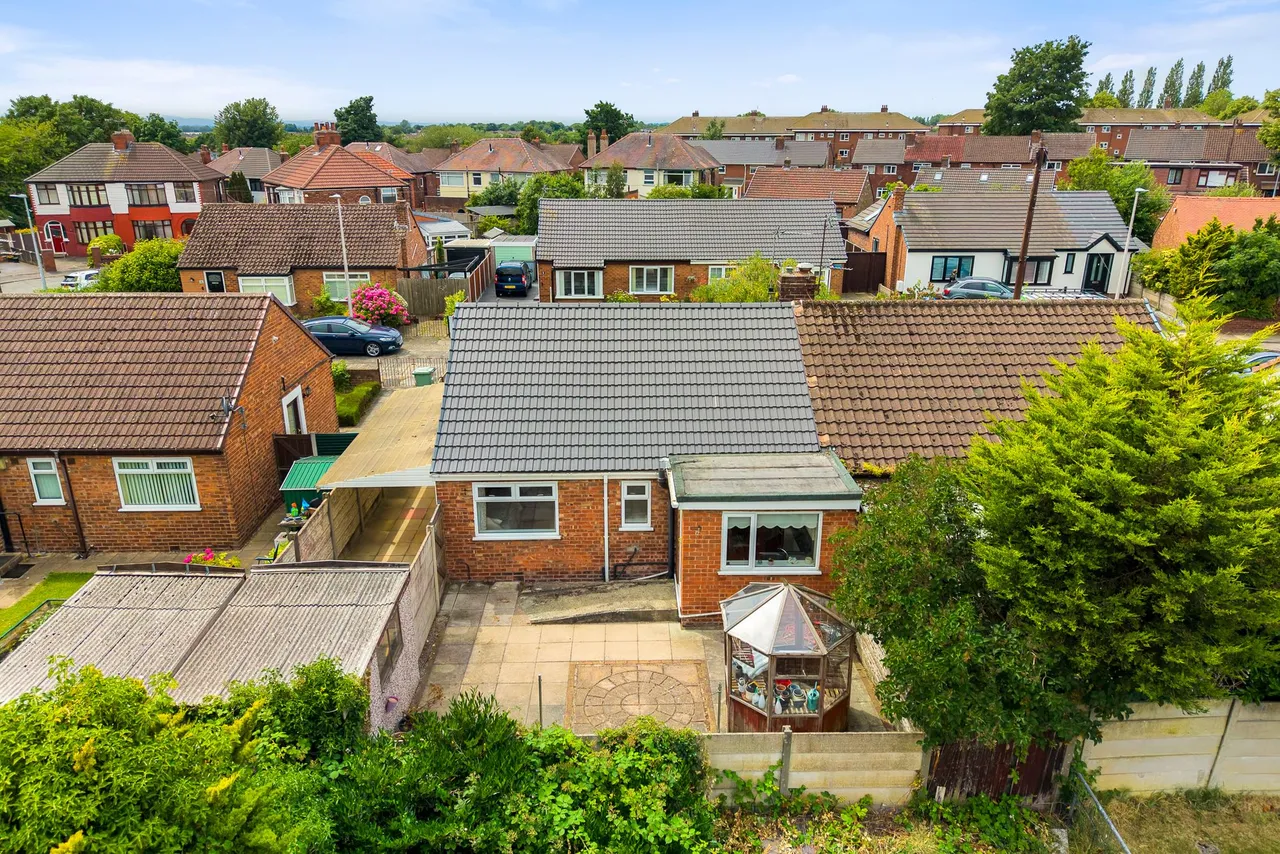 Cleveleys Avenue, Widnes, WA8 3HY, photo 17