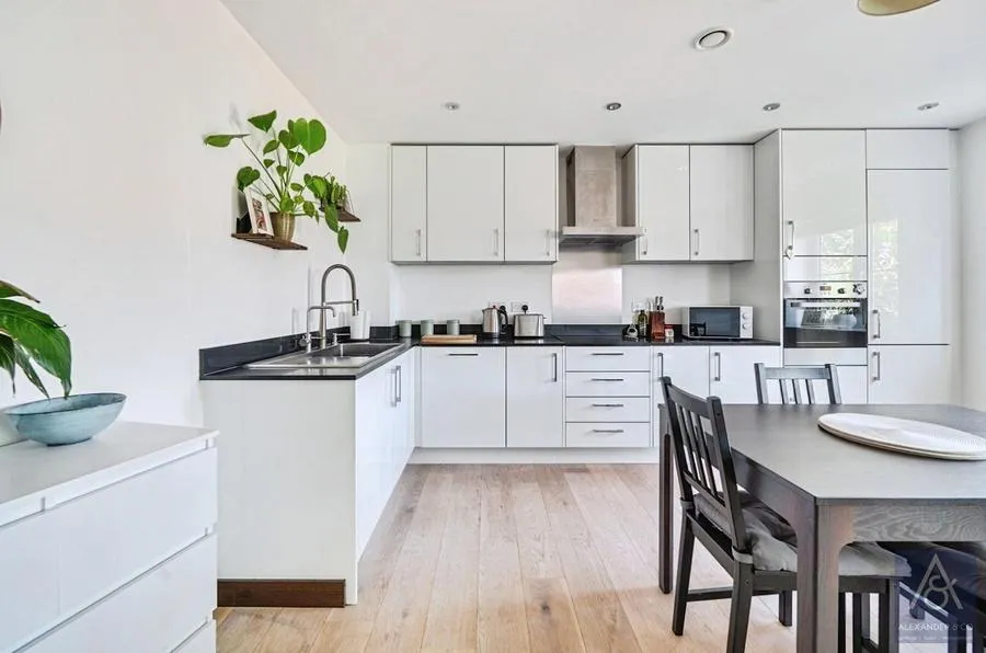 Summerhouse Hill, Buckingham, MK18, photo 13