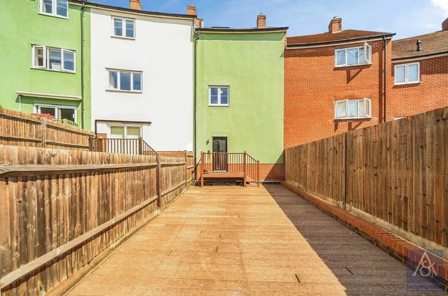 Summerhouse Hill, Buckingham, MK18, photo 15