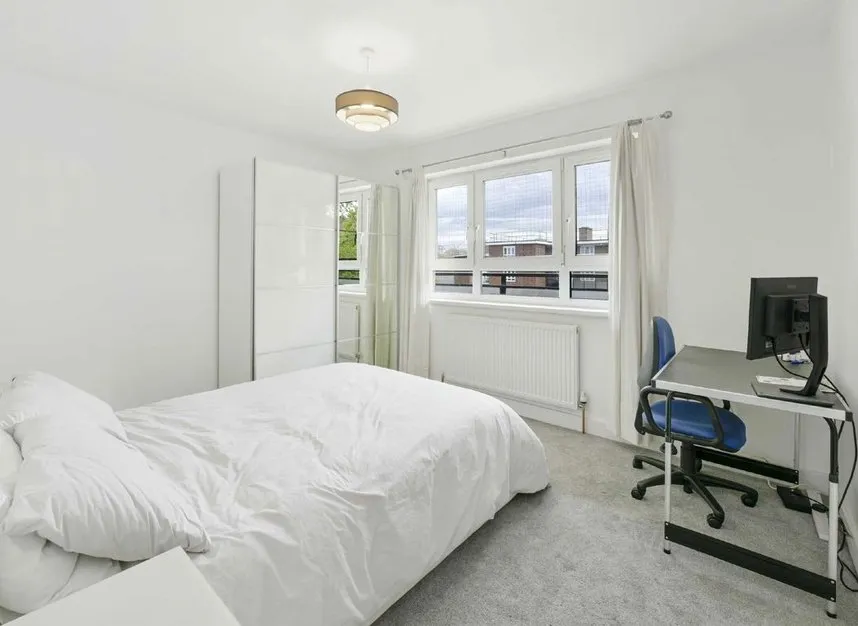 Barclay Close, Fulham, SW6, photo 3