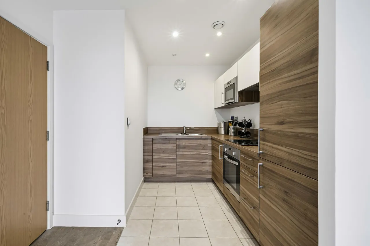 Agnes George Walk, London, E16, photo 12