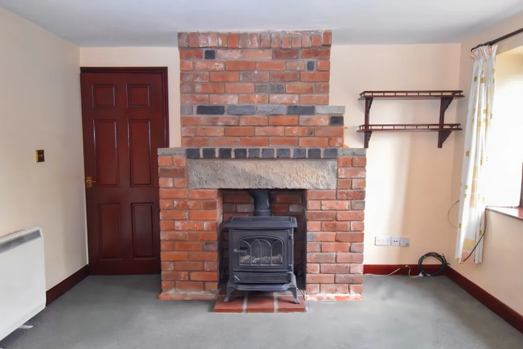 Eccleshall Road, Hookgate, photo 5