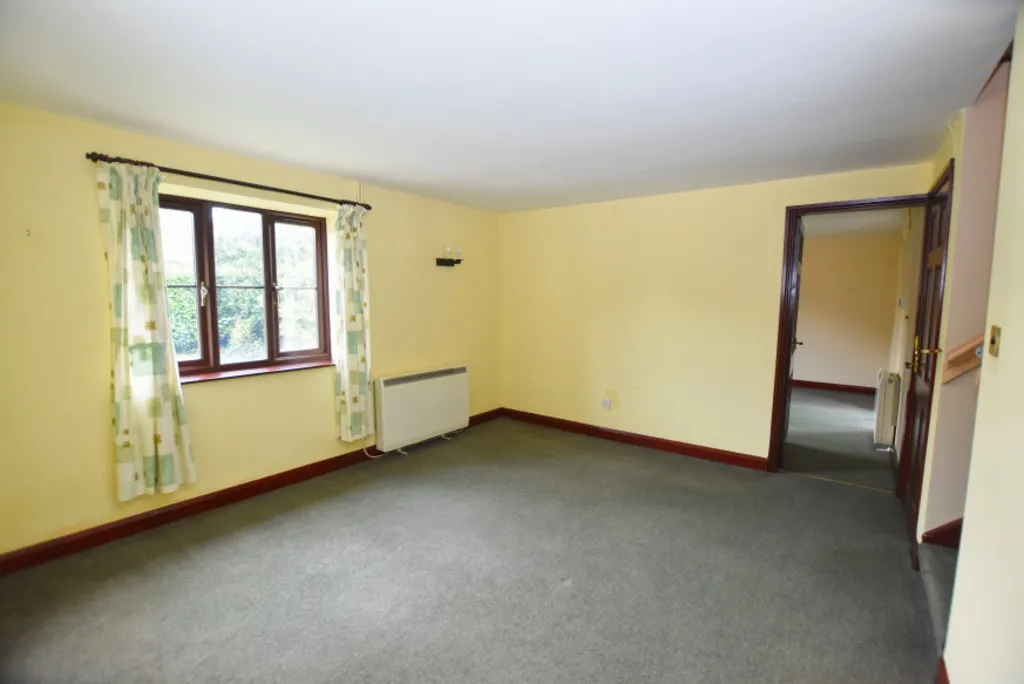 Eccleshall Road, Hookgate, photo 6