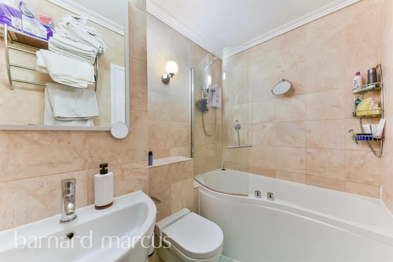 Austin Road, London, SW11, photo 7