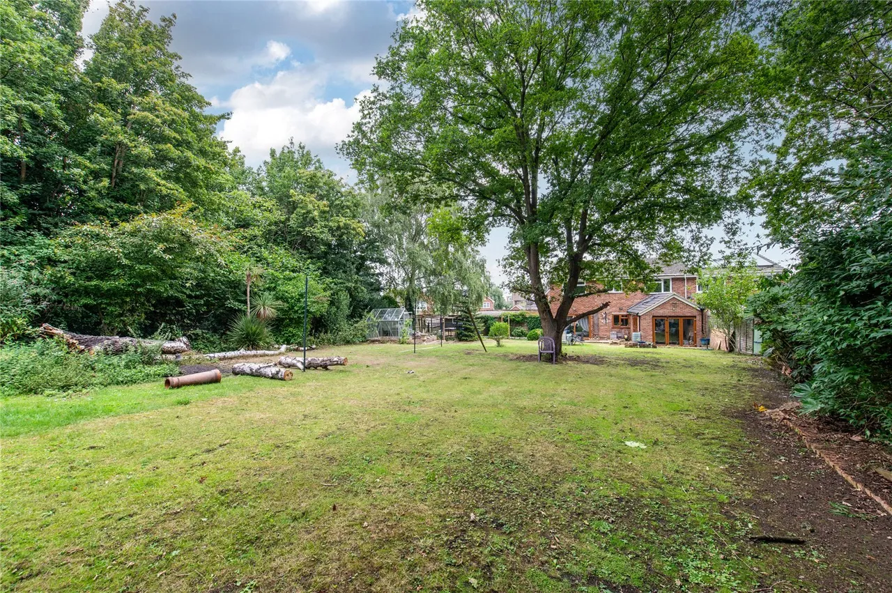 Tyron Way, DA14, photo 11