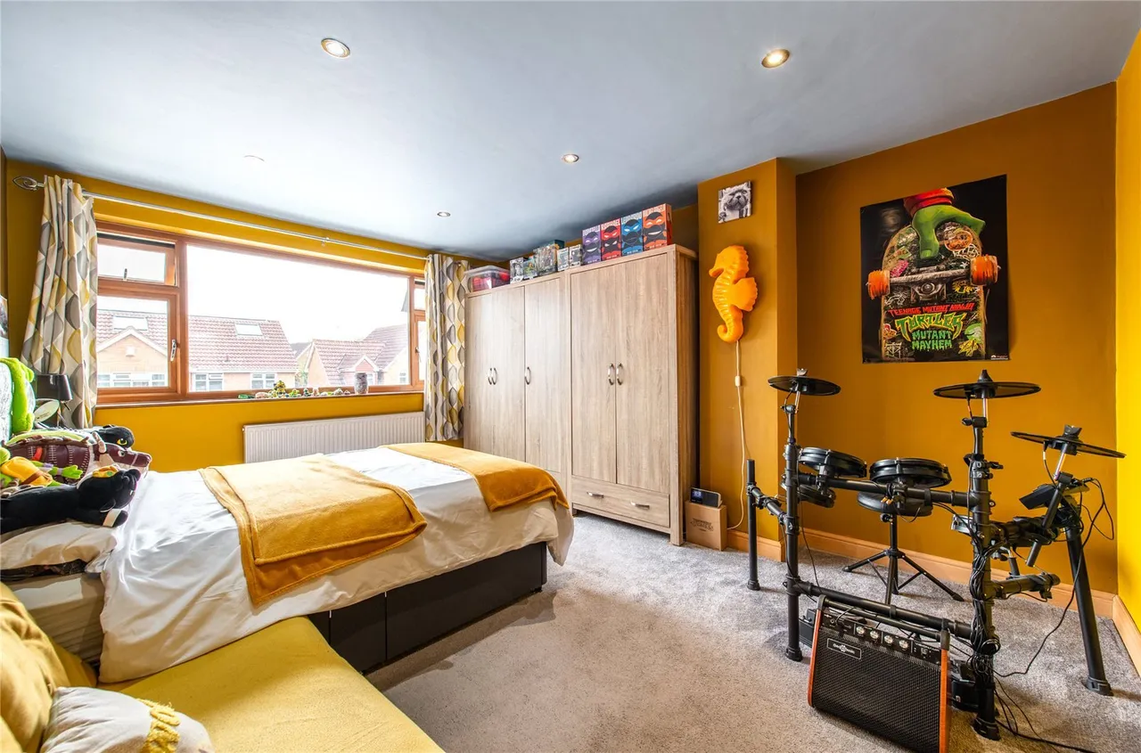 Tyron Way, DA14, photo 9