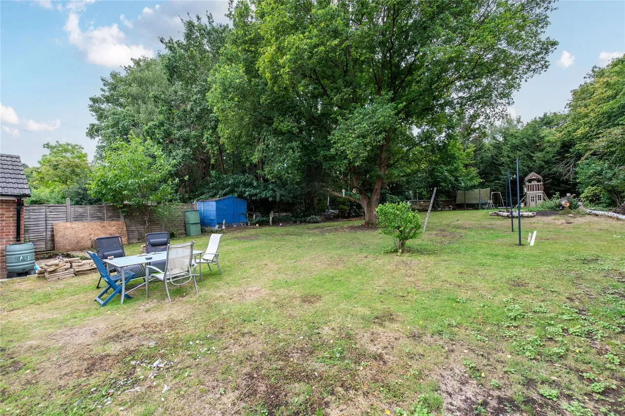 Tyron Way, DA14, photo 26