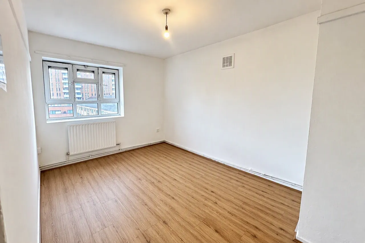 Chagford House, Bow, E3, photo 9